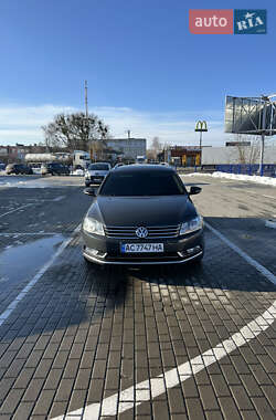 Volkswagen Passat  2011
