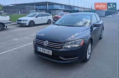 Volkswagen Passat  2011