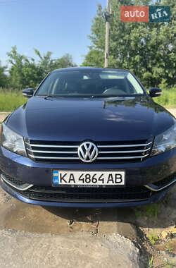 Volkswagen Passat  2012