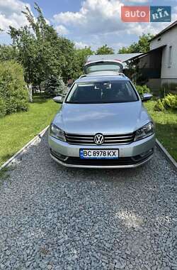 Volkswagen Passat  2012