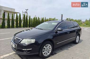 Volkswagen Passat  2010