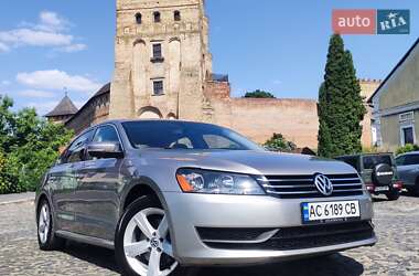 Volkswagen Passat  2012