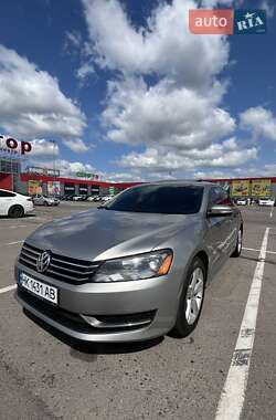 Volkswagen Passat  2012