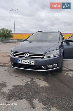 Volkswagen Passat  2011