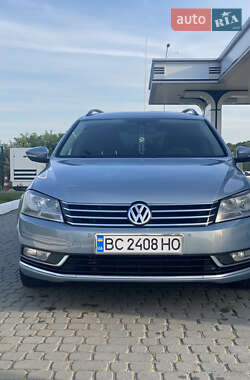 Volkswagen Passat  2011