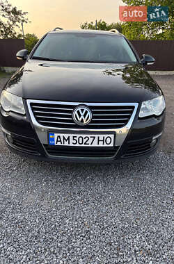 Volkswagen Passat  2010