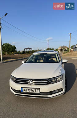 Volkswagen Passat  2016