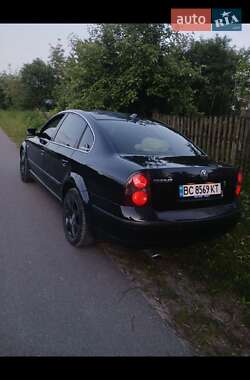 Volkswagen Passat  2001