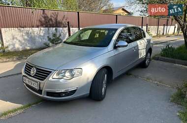 Volkswagen Passat  2008