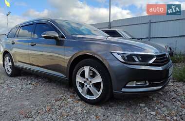 Volkswagen Passat  2016