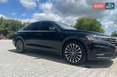 Volkswagen Passat  2021