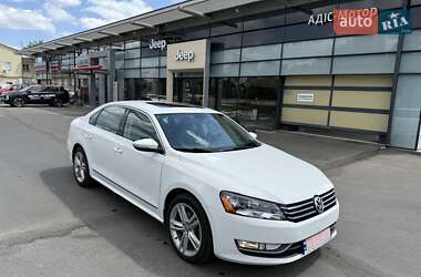 Volkswagen Passat  2012