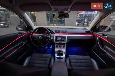 Volkswagen Passat  2008