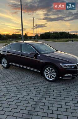 Volkswagen Passat  2015