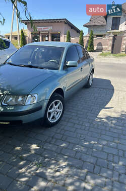 Volkswagen Passat 1998