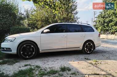 Volkswagen Passat 2012