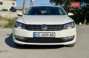 Volkswagen Passat  2012