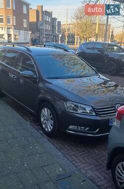 Volkswagen Passat  2012
