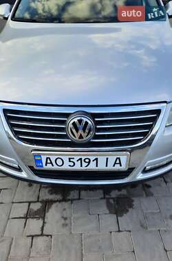 Volkswagen Passat  2005