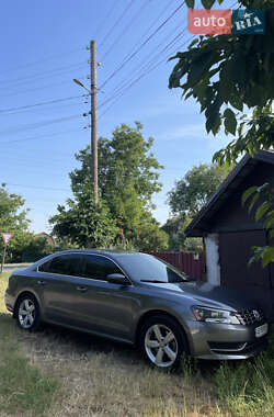 Volkswagen Passat  2012