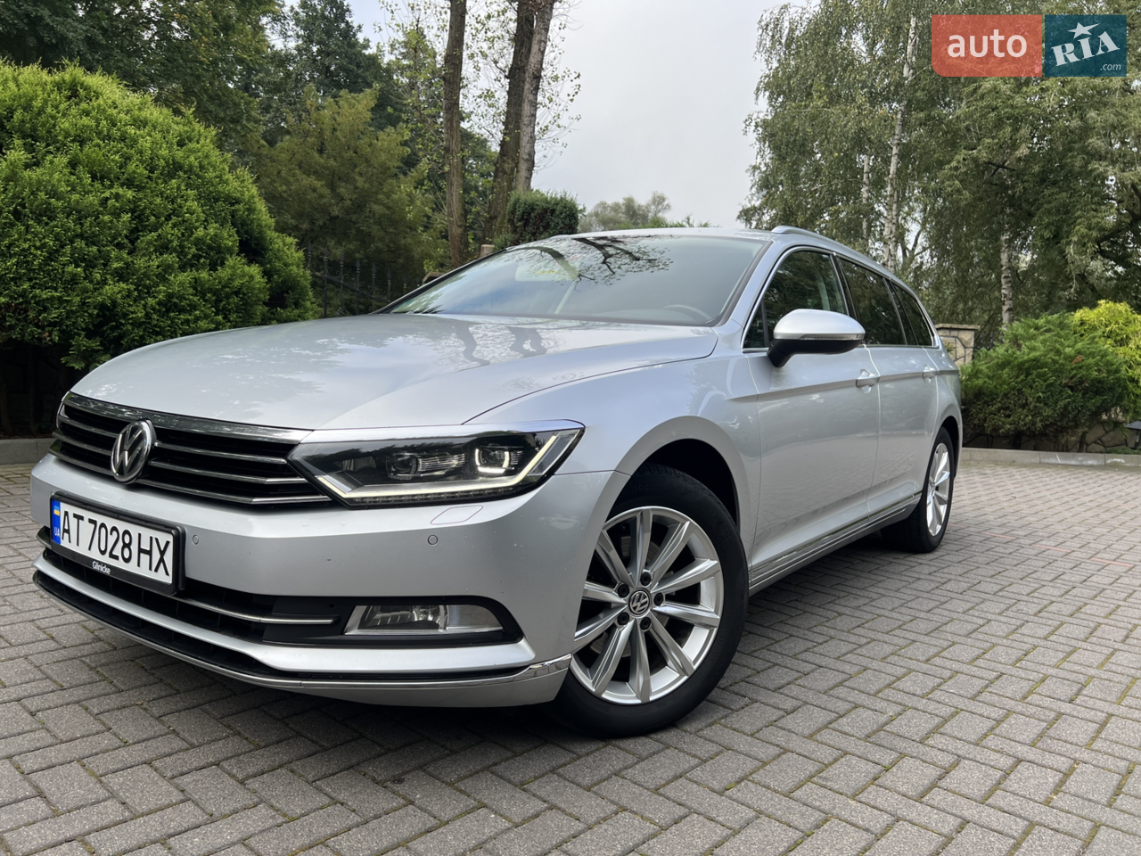 2019 Volkswagen Passat - фото 1