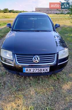 Volkswagen Passat  2004