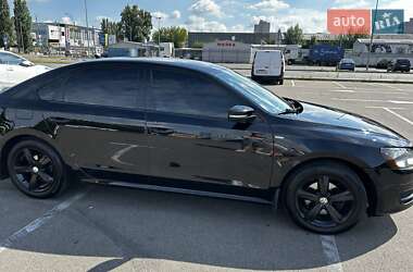 Volkswagen Passat 2013