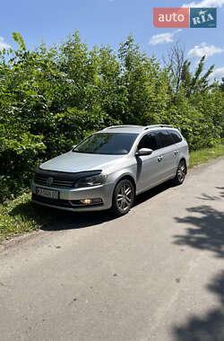 Volkswagen Passat  2011