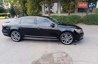 Volkswagen Passat 2016