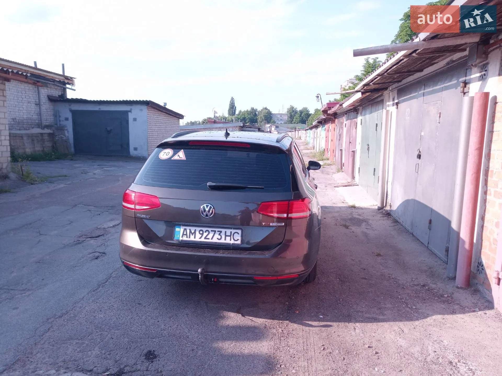 Volkswagen Passat 2015 VIN WVWZZZ3CZGE043014 фото оголошення 2 з 5