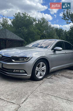 Volkswagen Passat  2015