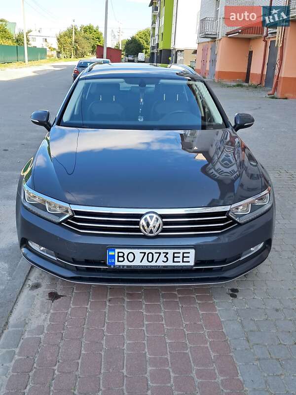 Volkswagen Passat