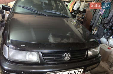 Volkswagen Passat  1994
