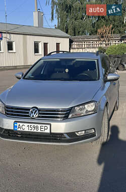 Volkswagen Passat  2012