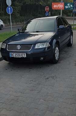 Volkswagen Passat  2001