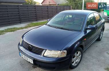 Volkswagen Passat  1998