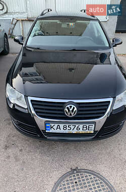 Volkswagen Passat  2010