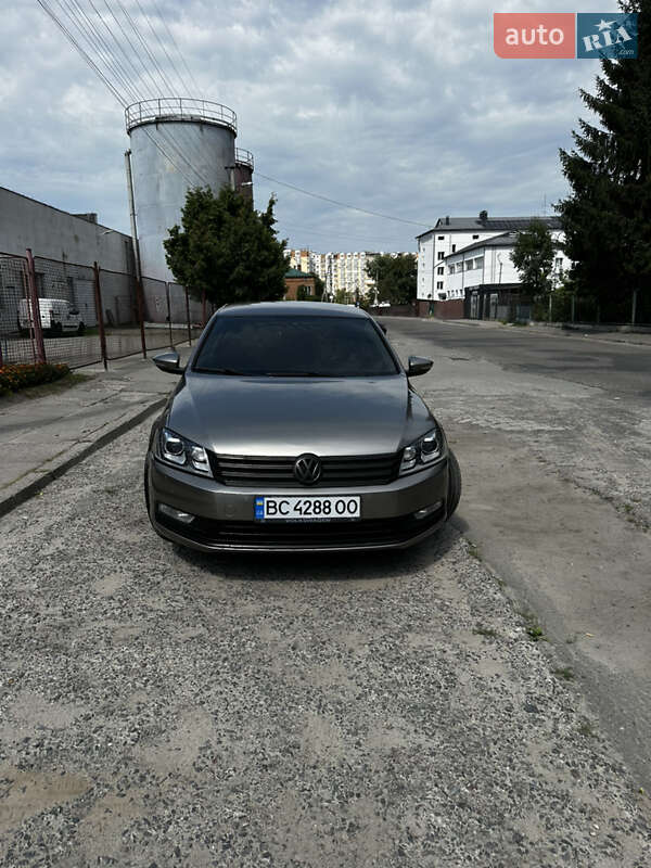 Седан Volkswagen Passat