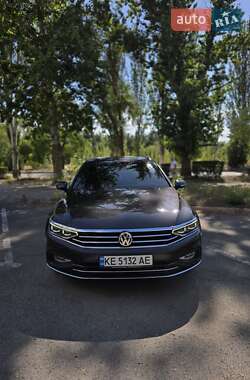 Volkswagen Passat  2019