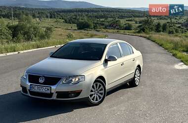 Volkswagen Passat  2008