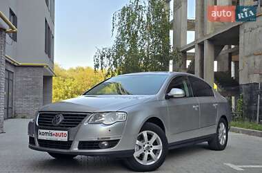 Volkswagen Passat  2008