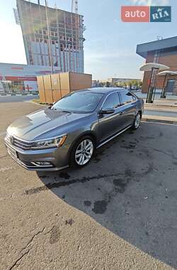Volkswagen Passat  2017