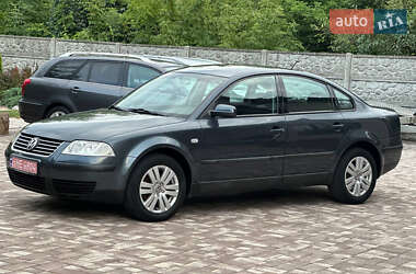 Volkswagen Passat  2001