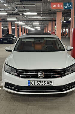 Volkswagen Passat  2018