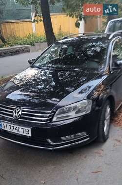 Volkswagen Passat 2011