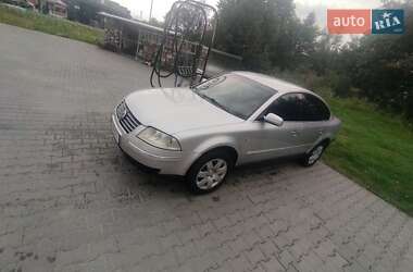 Volkswagen Passat  2001