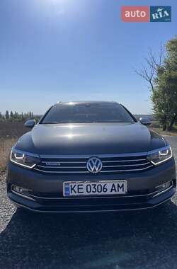 Volkswagen Passat  2016