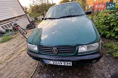 Volkswagen Passat  1994