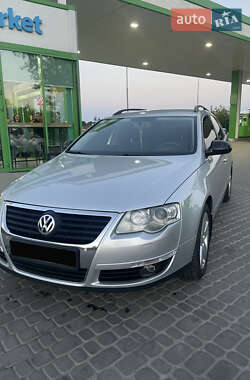 Volkswagen Passat 2010