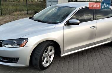 Volkswagen Passat  2011